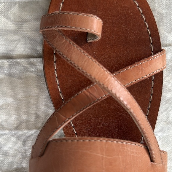 NEW NEVER WORN Lucky Brand leather sandals size 6M - Picture 4 of 6